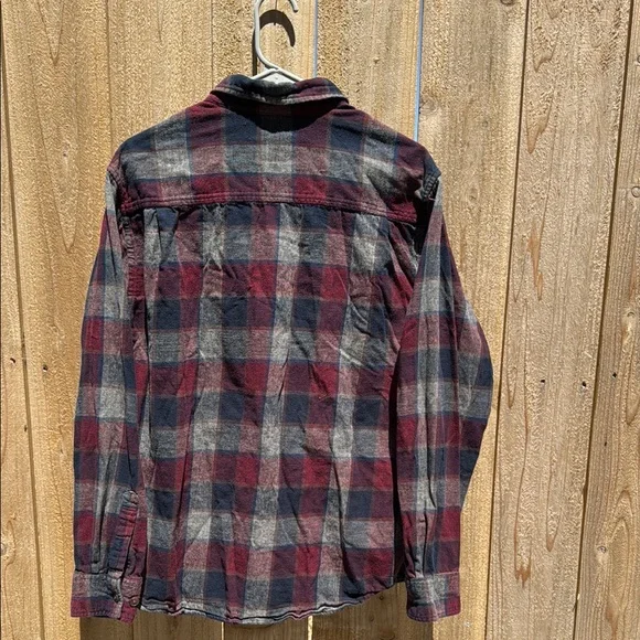 Weatherproof Burgundy Gray Casual Button Down Shirt - Picture 4 of 10